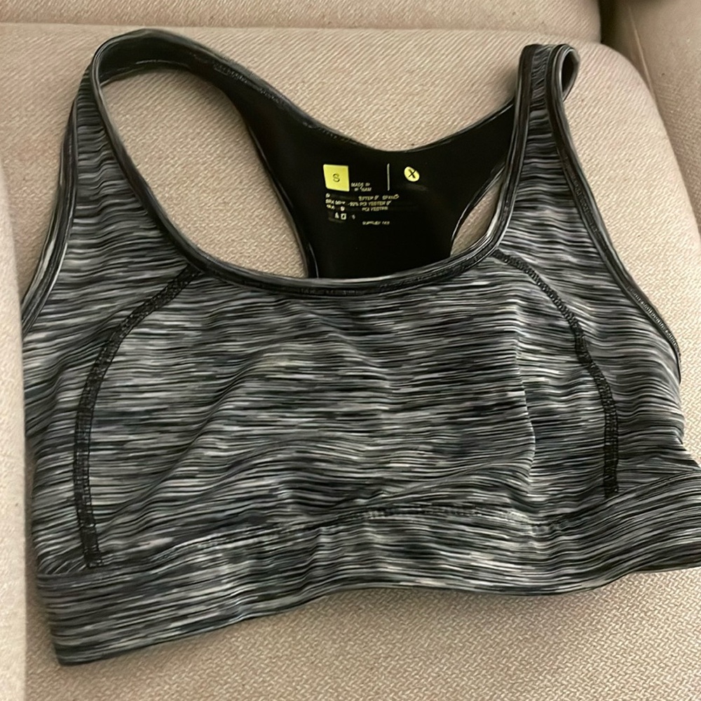 Sports bra no padding size S